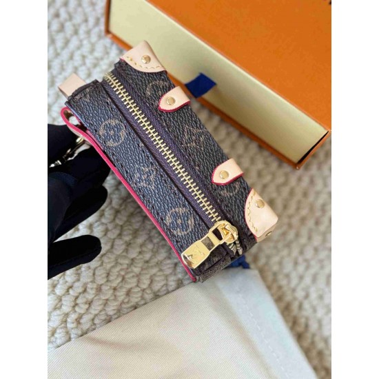 Louis Vuitton Key Chain YSK0001