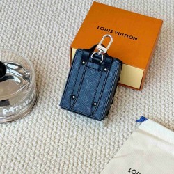 Louis Vuitton Key Chain YSK0002