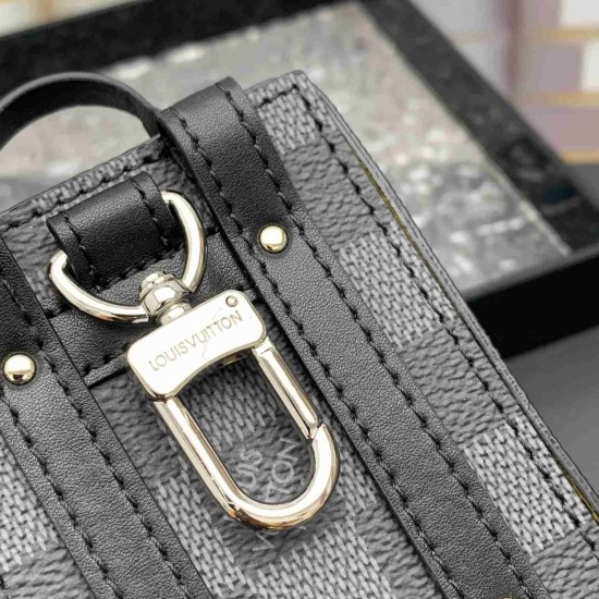 Louis Vuitton Key Chain YSK0003