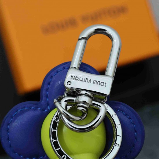 Louis Vuitton Key Chain YSK0012