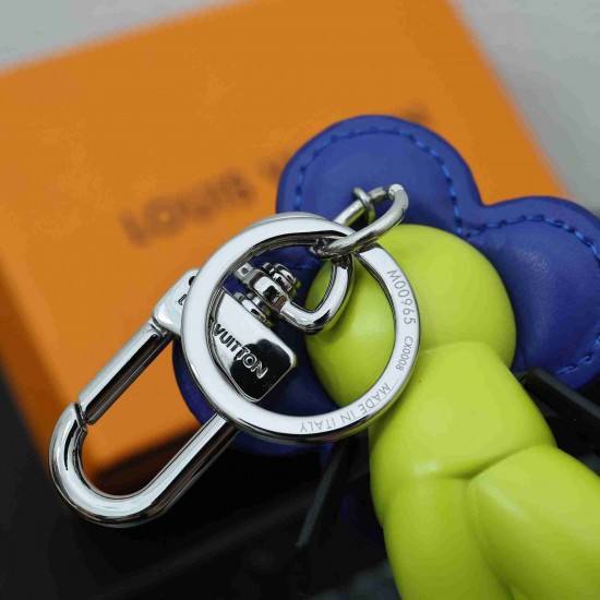 Louis Vuitton Key Chain YSK0012