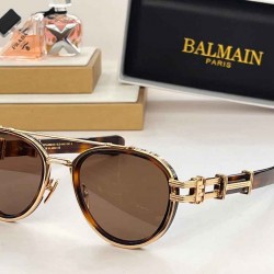 BALMAIN sunglasses