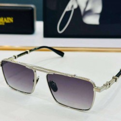 BALMAIN sunglasses