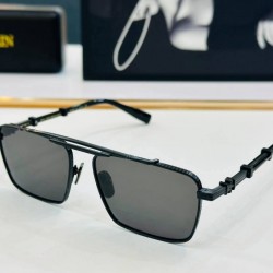 BALMAIN sunglasses