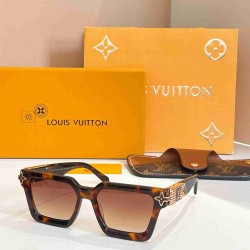 Louis  Vuitton sunglasses LVAA32