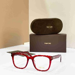 TOM   FORD sunglasses