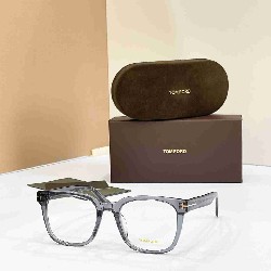TOM   FORD sunglasses