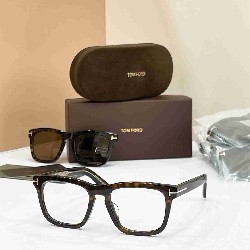 TOM   FORD sunglasses
