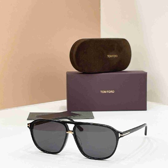 TOM   FORD sunglasses