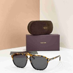TOM   FORD sunglasses