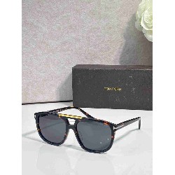 TOM   FORD sunglasses