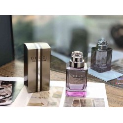 Gucci Perfume GUX0003