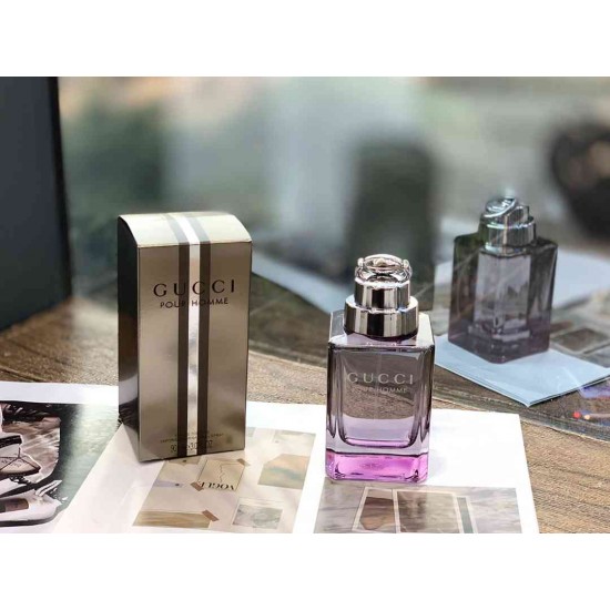 Gucci Perfume GUX0003