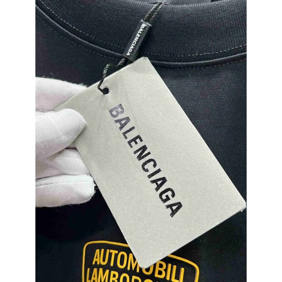 Balenciaga T-shirt BAY0233 Balenciaga T-shirt BAY0233