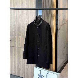 Burberry    Tops BUY0267