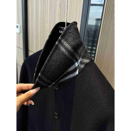 Burberry    Tops BUY0267