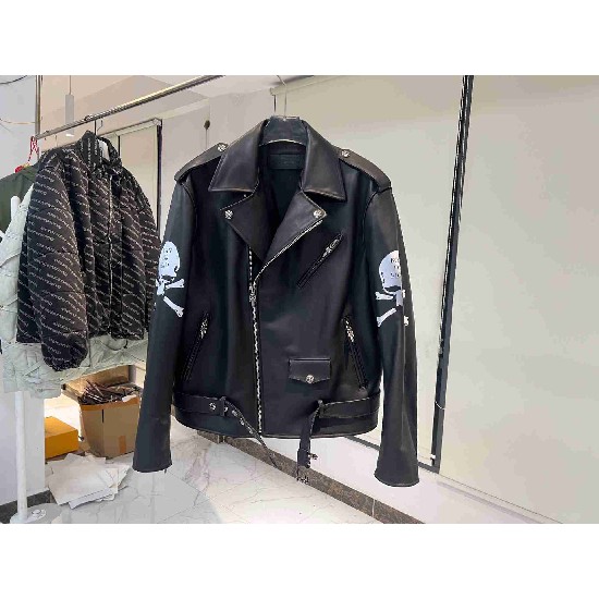 Chrome    Hearts  CH0102