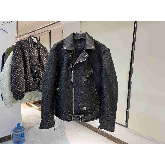 Chrome    Hearts  CH0103