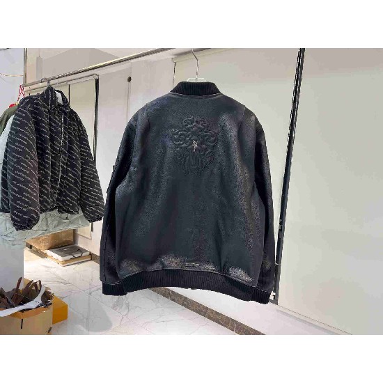 Chrome    Hearts  CH0104