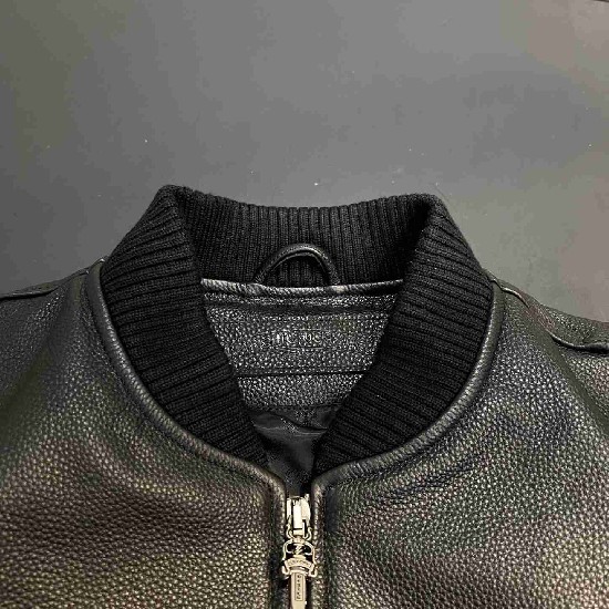 Chrome    Hearts  CH0104