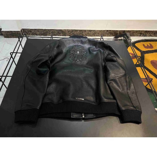 Chrome    Hearts  CH0104