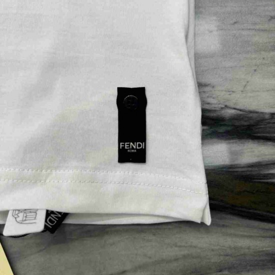 Fendi T-shirt FEY0100