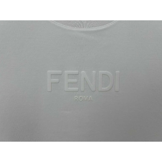 Fendi    T Shirt FEY0132