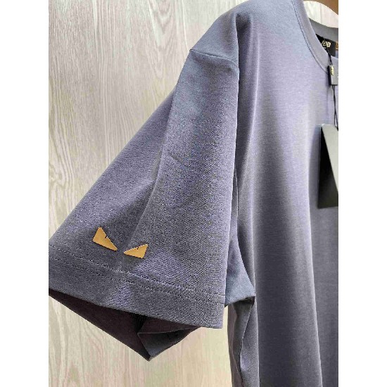 Fendi    T Shirt FEY0137
