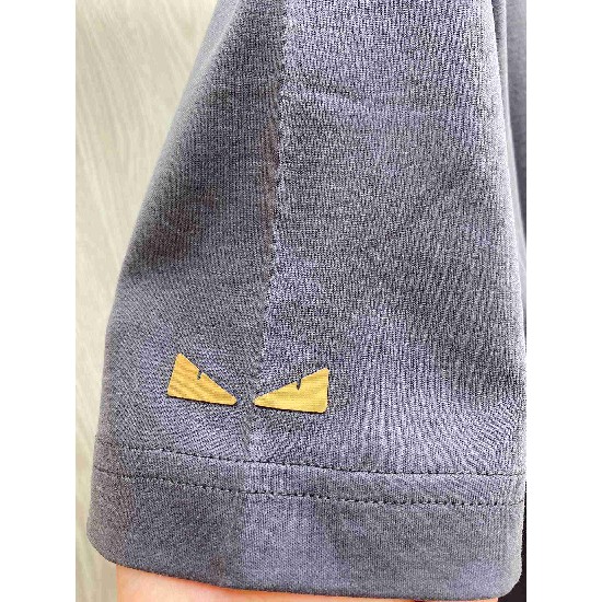 Fendi    T Shirt FEY0137