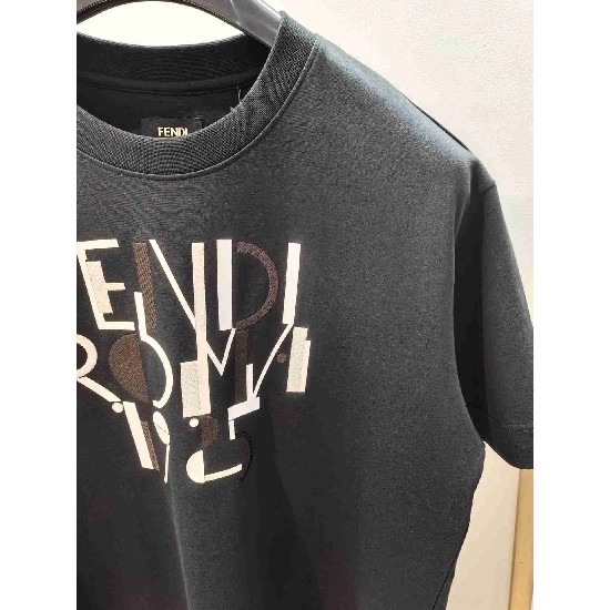 Fendi    T Shirt FEY0140
