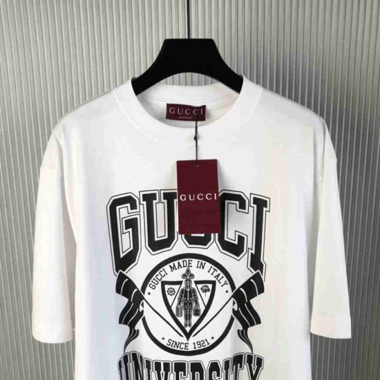 Gucci T-shirt GUY0210