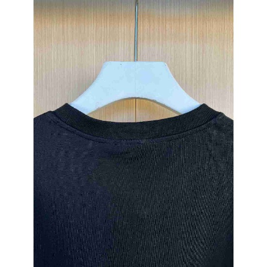 Gucci       T Shirt GUY0293