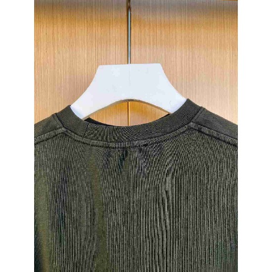 Gucci       T Shirt GUY0296