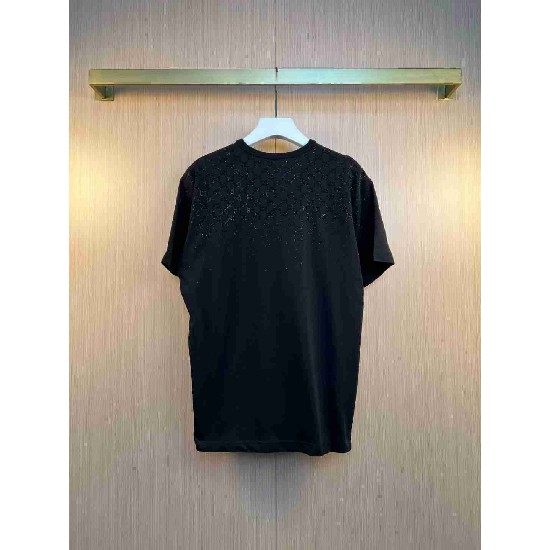 Gucci       T Shirt GUY0301