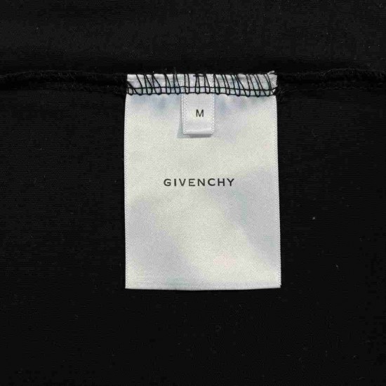 Givenchy T-shirt GVY0008