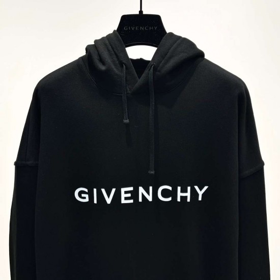 Givenchy Tops GVY0010