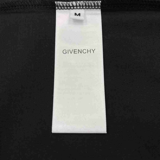 Givenchy T-shirt GVY0015