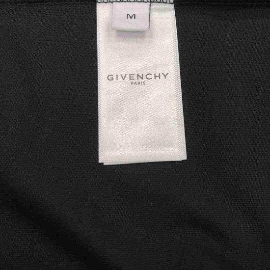 Givenchy T-shirt GVY0016