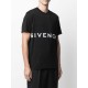 Givenchy T-shirt GVY0030