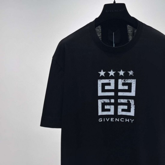 Givenchy T-shirt GVY0033