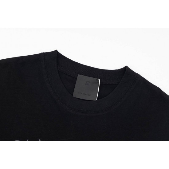 Givenchy T-shirt GVY0038