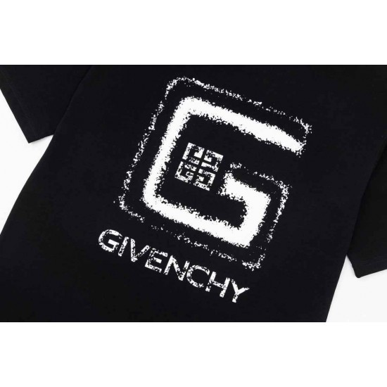 Givenchy T-shirt GVY0041