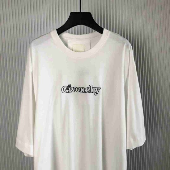 Givenchy T-shirt GVY0050