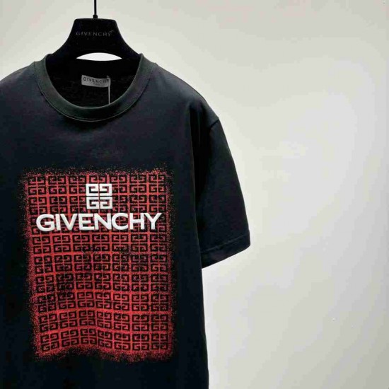 Givenchy T-shirt GVY0061