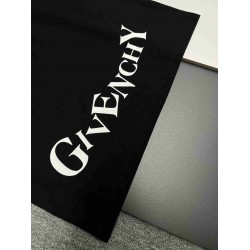 Givenchy  T-shirt GVY0070 (sale)