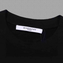 Givenchy  T-shirt GVY0074 (sale)