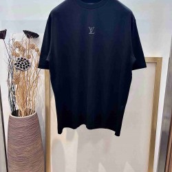 Louis    Vuitton T Shirt LVY0438