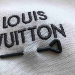 Louis       Vuitton T Shirt LVY0523