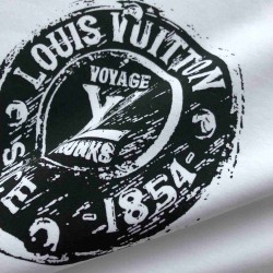 Louis       Vuitton T Shirt LVY0550