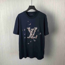 Louis       Vuitton T Shirt LVY0553
